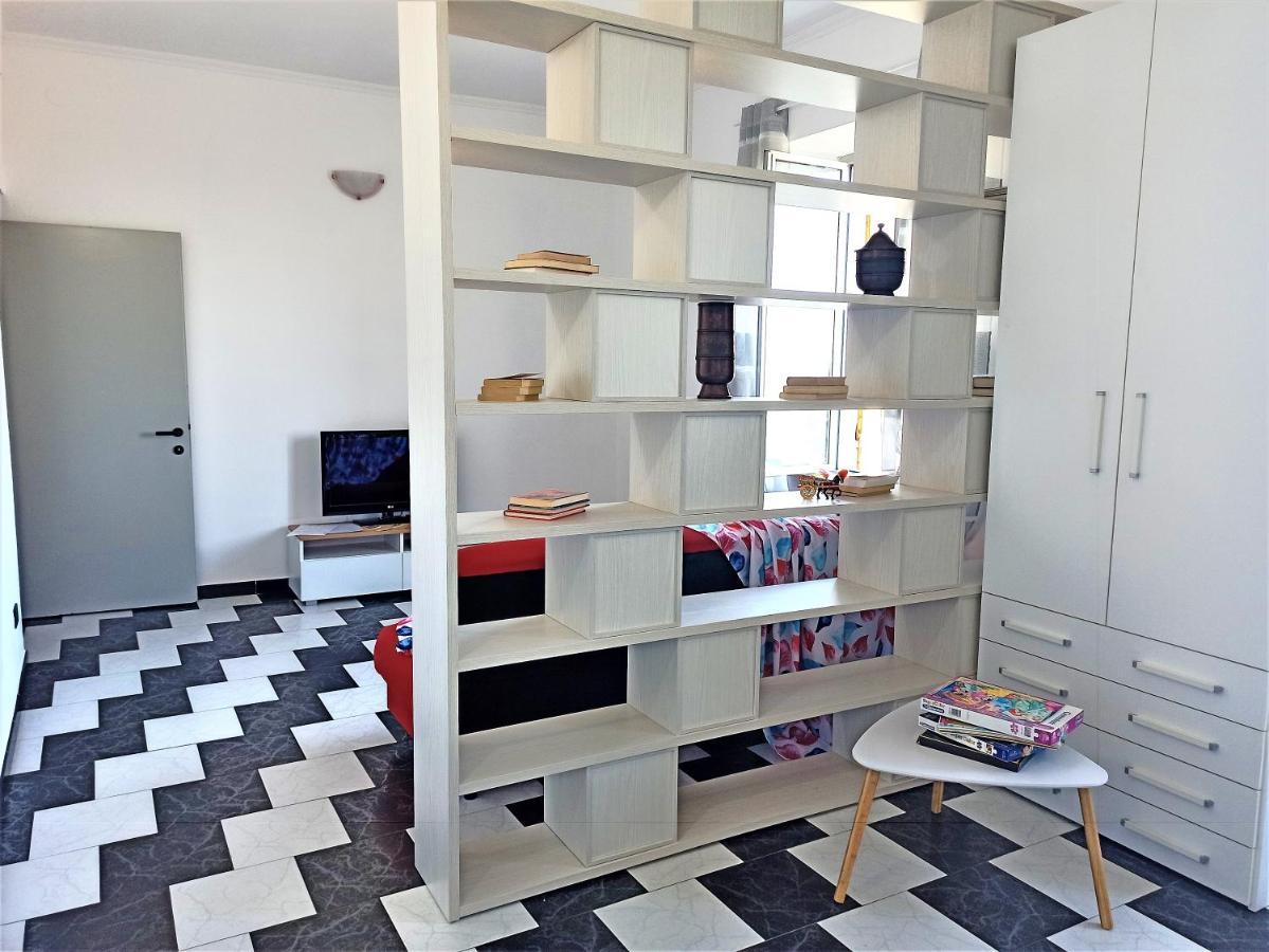 Casa Vacanza Laura جنوة المظهر الخارجي الصورة